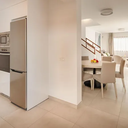 Domus Vulcani Adassa * Playa Blanca (Lanzarote)